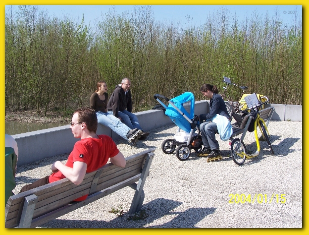 599x448 pixels (296K)